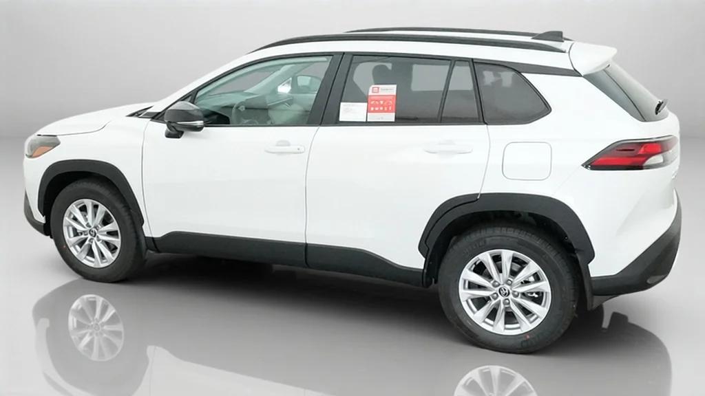 New 2026 Wind Chill Pearl Toyota LE image 15