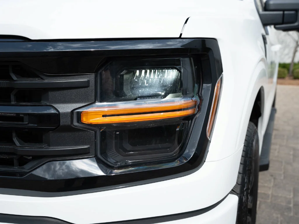 Used 2024 Oxford White Ford XLT image 13