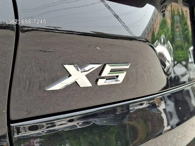 New 2026 Black Sapphire Metallic BMW xDrive40i image 21