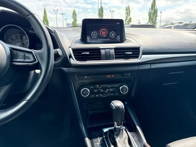 Used 2018 Soul Red Metallic Mazda Touring image 20