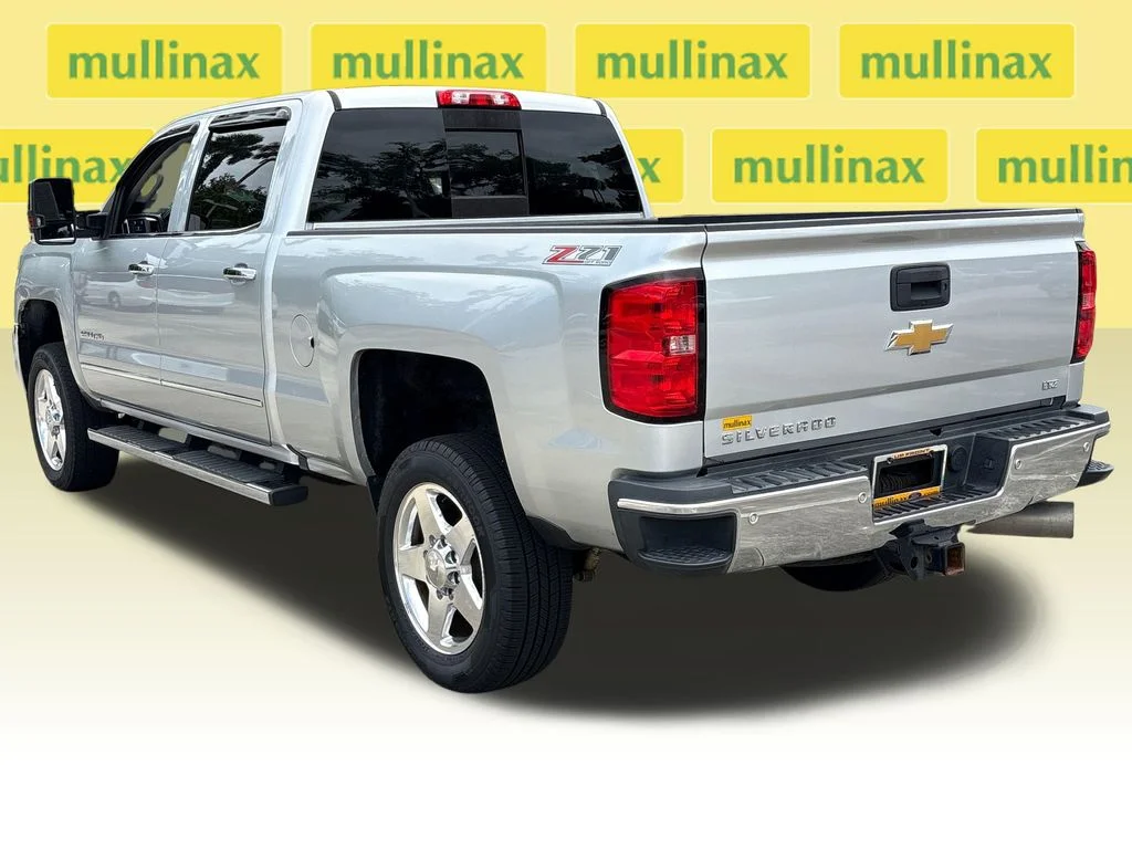 Used 2015 Silver Chevrolet LTZ image 16