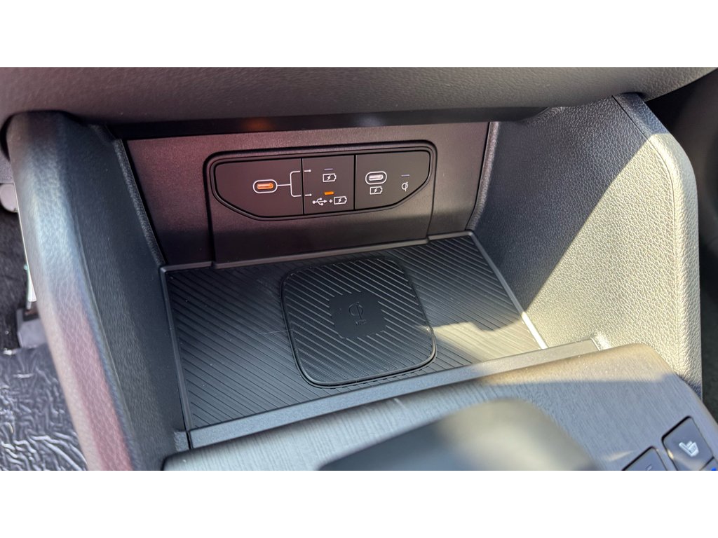 New 2027 Wolf Gray / Black Roof Kia X-Pro Prestige image 22