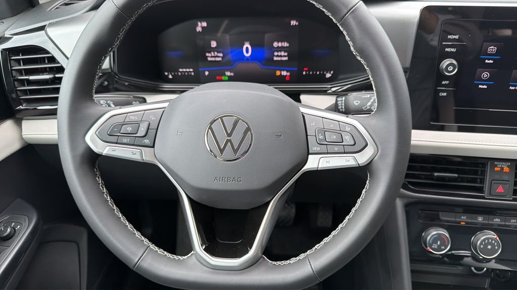 New 2026 Deep Black Pearl Volkswagen 1.5T S image 11