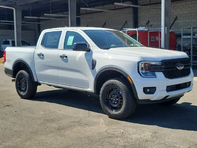 New 2026 Oxford White Ford XL image 30