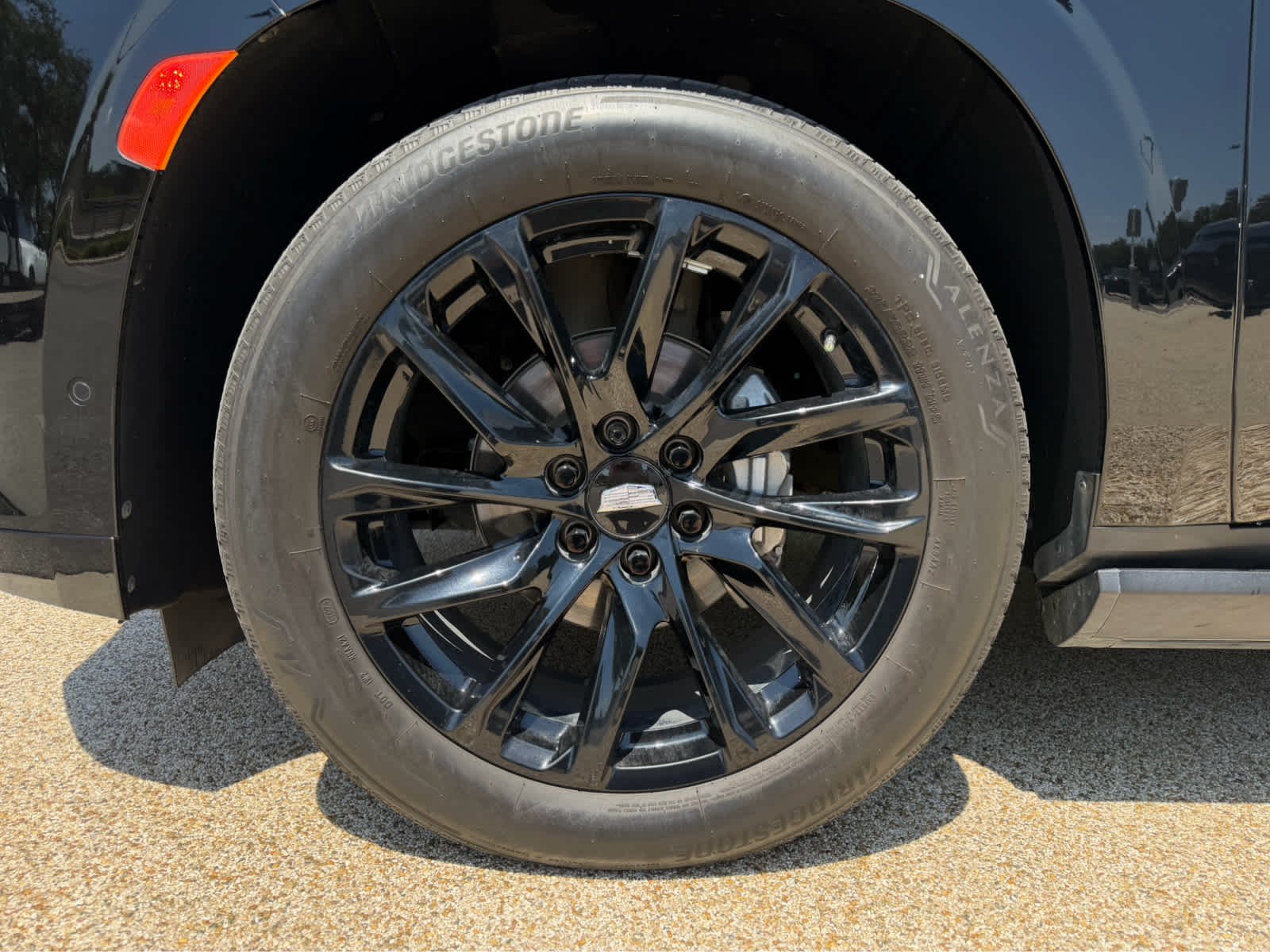 Used 2022 Black Raven Cadillac Sport Platinum image 9