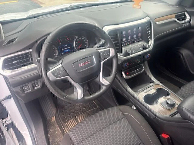 Used 2023 White GMC SLE image 14