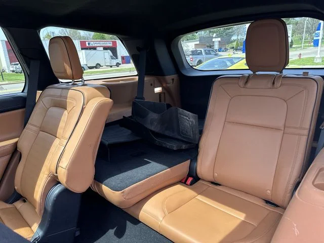 Used 2025 White Lincoln Black Label image 28