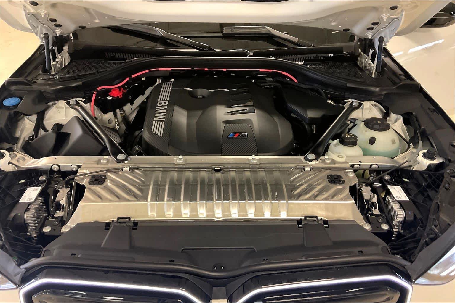 New 2026 Alpine White BMW M50 xDrive image 16