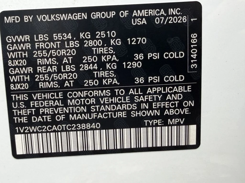 New 2026 White/off-white Volkswagen SE w/Technology image 35