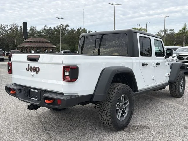 New 2026 Bright White Clear-Coat Exterior Paint Jeep Mojave image 4