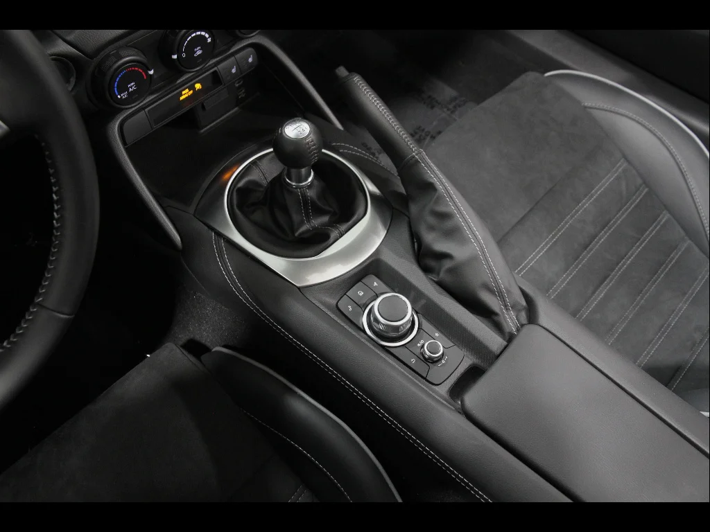 Certified Used 2024 Jet Black Mica Mazda Club image 15