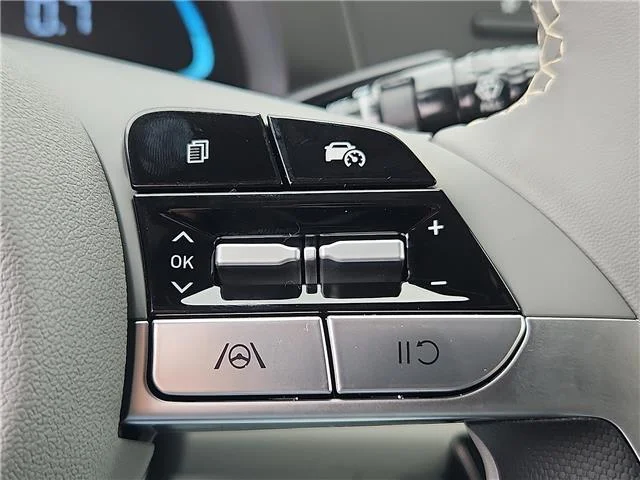 New 2026 Serenity White Pearl Hyundai SEL Sport image 16