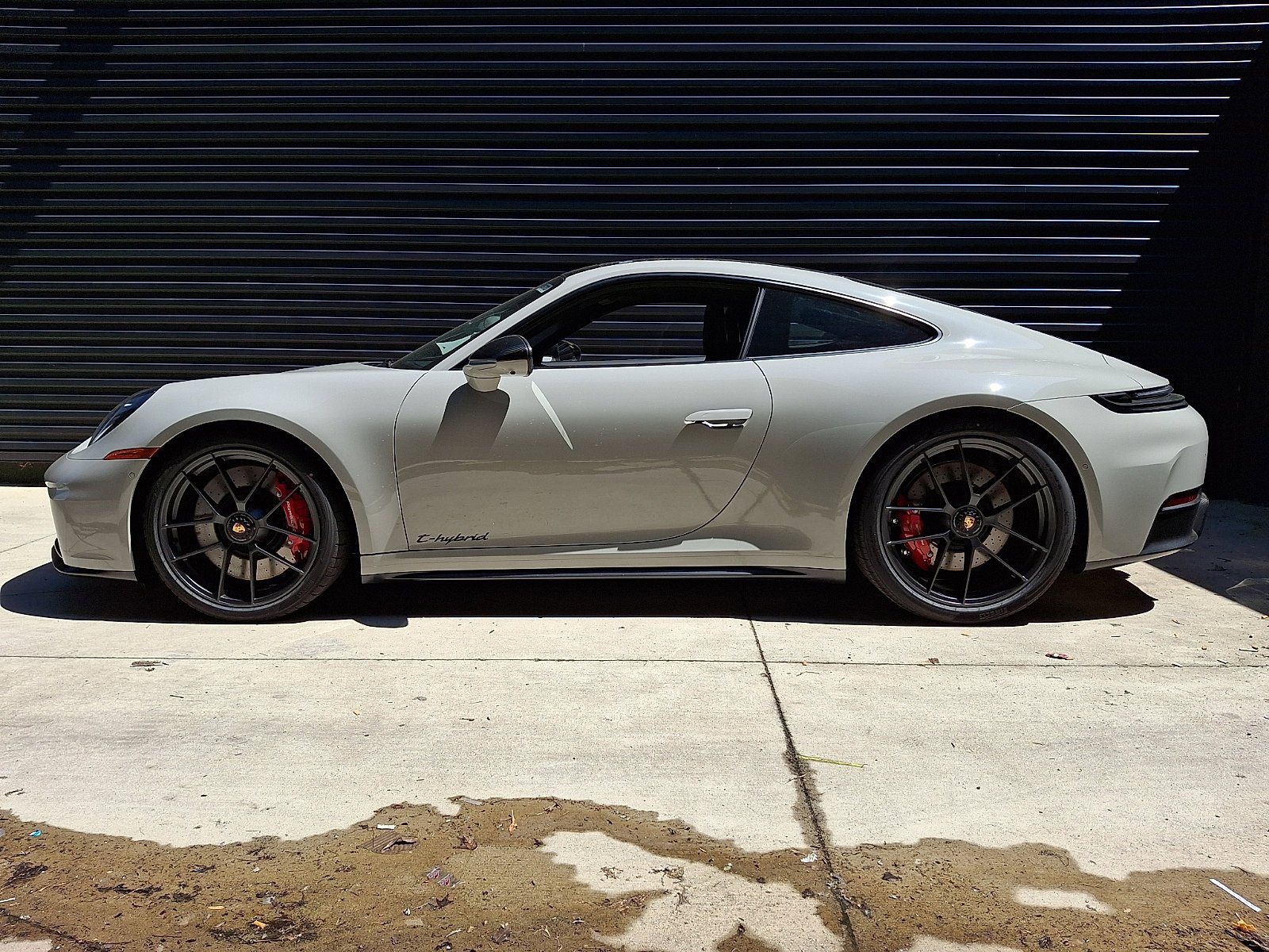 New 2026 Chalk Porsche Carrera 4 GTS image 2