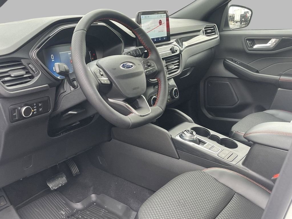 2026 Ford Escape ST-Line - Photo 23