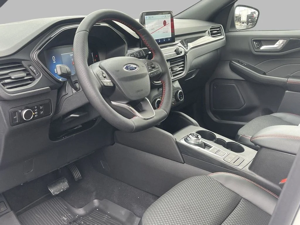 New 2026 Star White Metallic Tri-coat Ford ST-Line image 23
