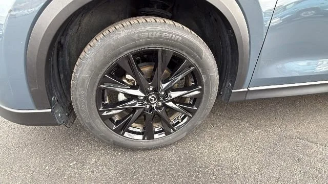 2024 Mazda CX-5 S Carbon Edition - Photo 9