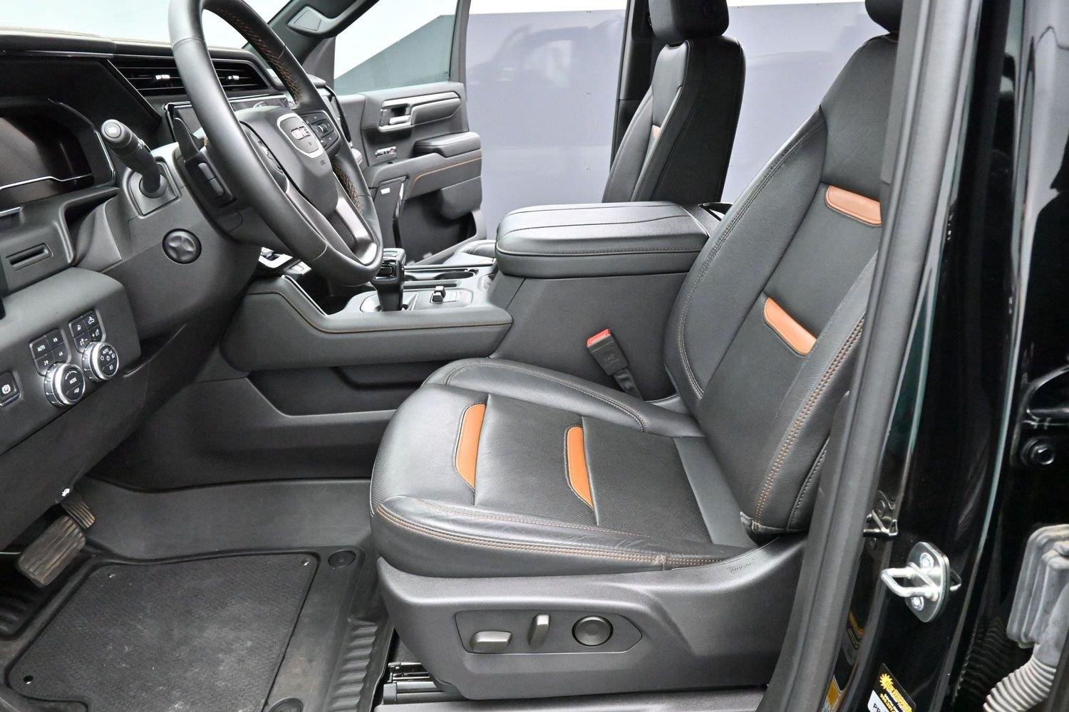 Used 2024 Onyx Black GMC AT4 image 13