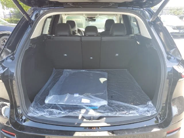 New 2026 Jet Black Mica Mazda 2.5 S Premium AWD image 17