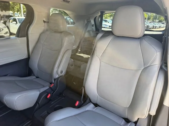 Certified Used 2024 WIND CHILL PEARL Toyota XLE image 28