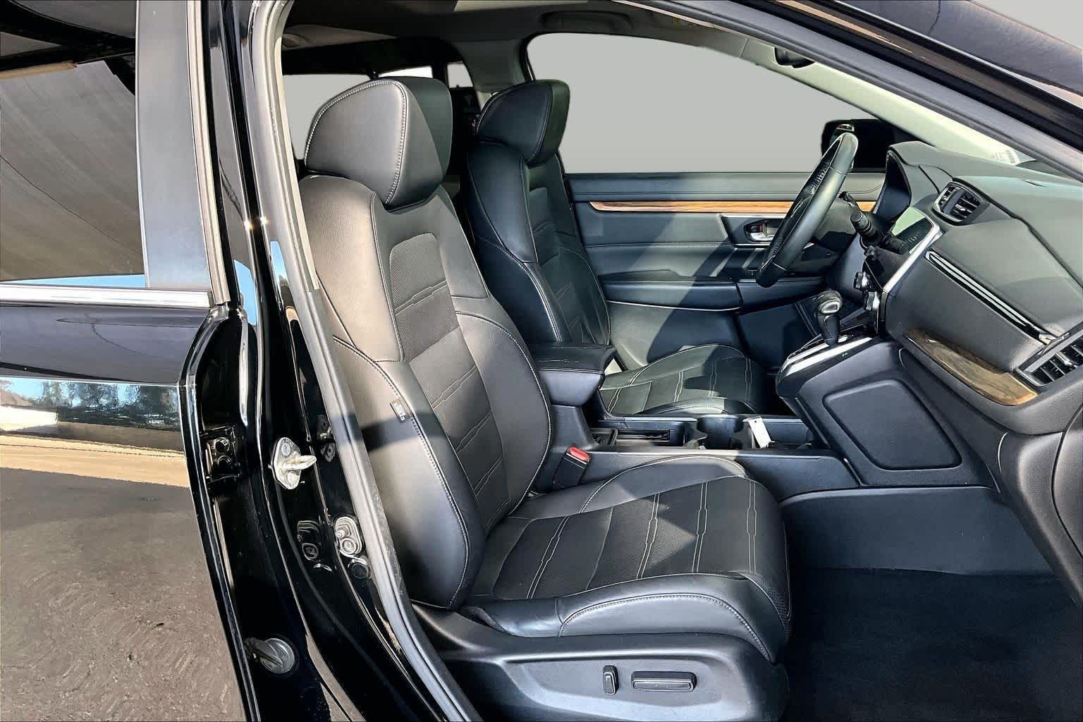 Used 2019 Crystal Black Pearl Honda EX-L image 9