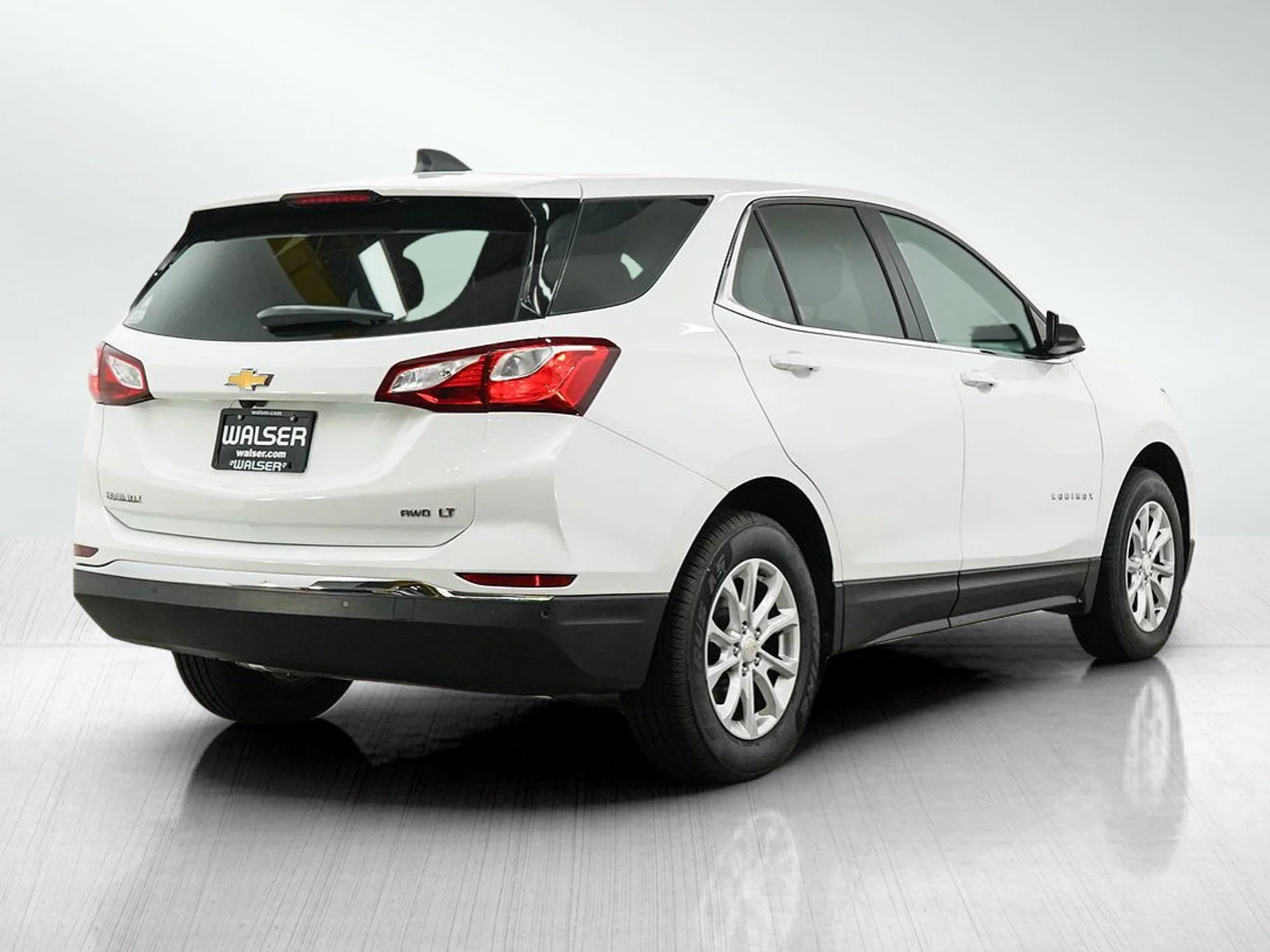 Used 2020 Summit White Chevrolet LT image 5