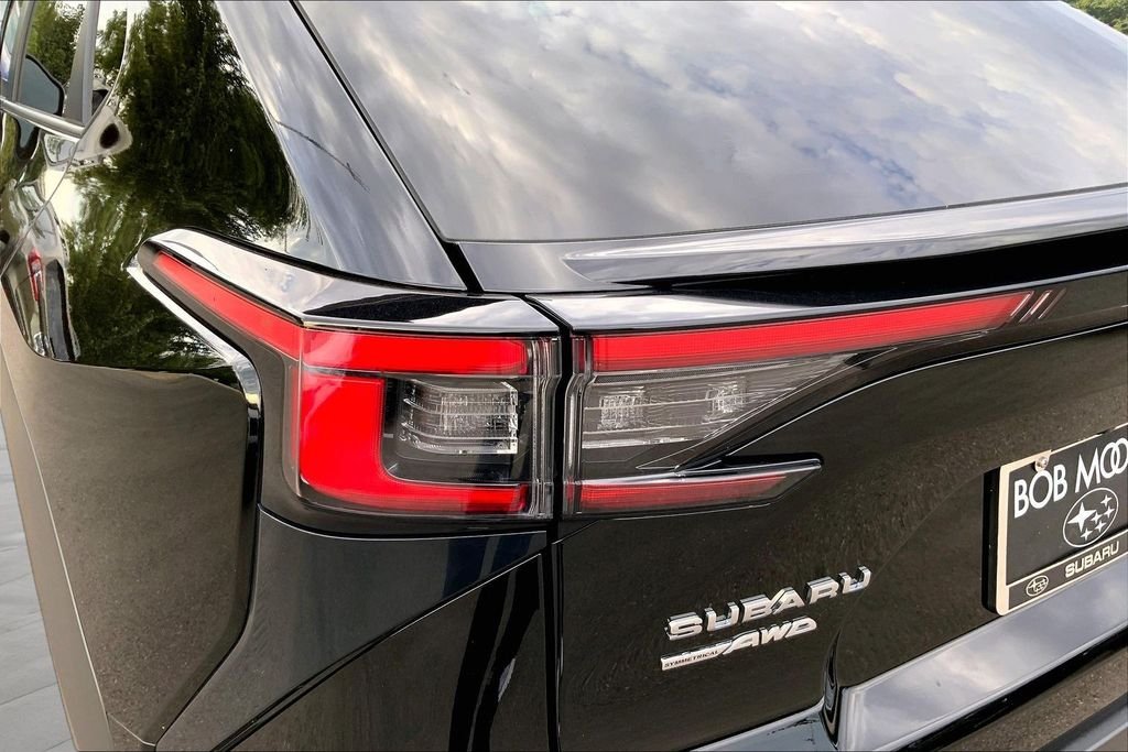 Used 2025 Black Subaru Limited image 22