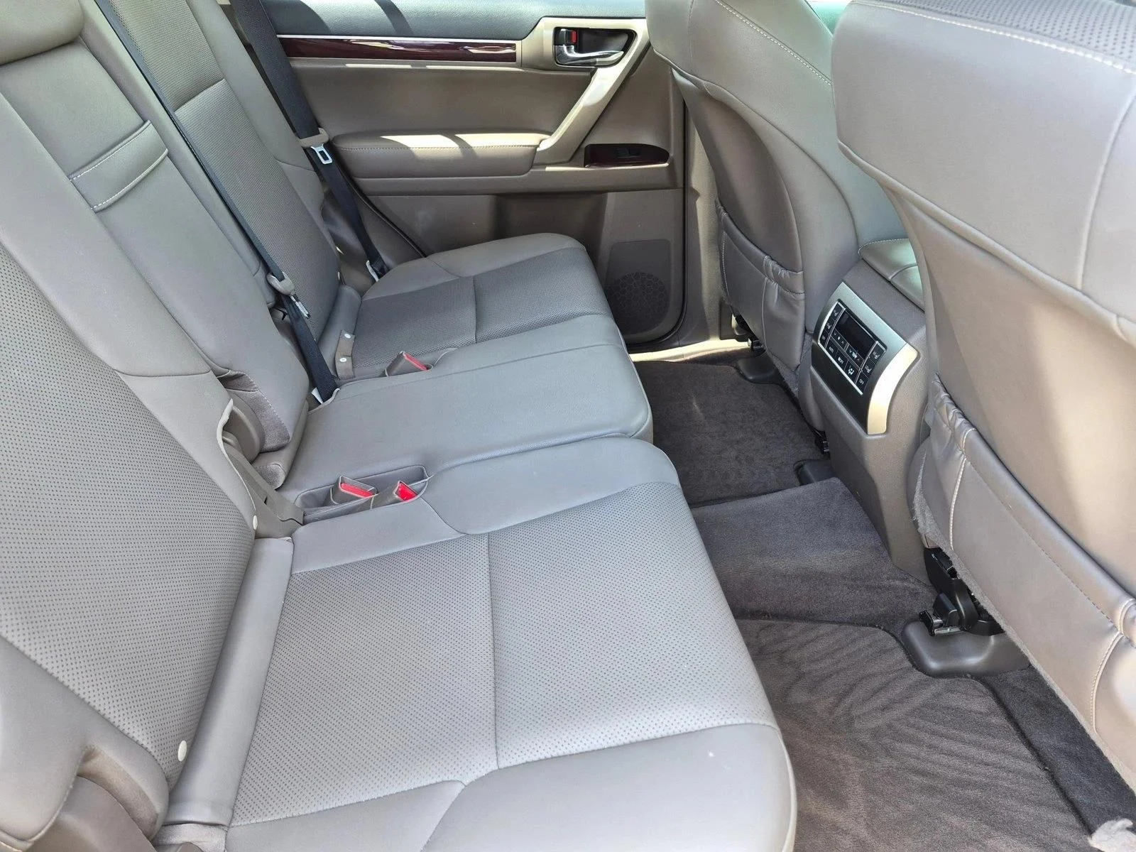 Used 2019 Nebula Gray Pearl Lexus GX 460 image 19