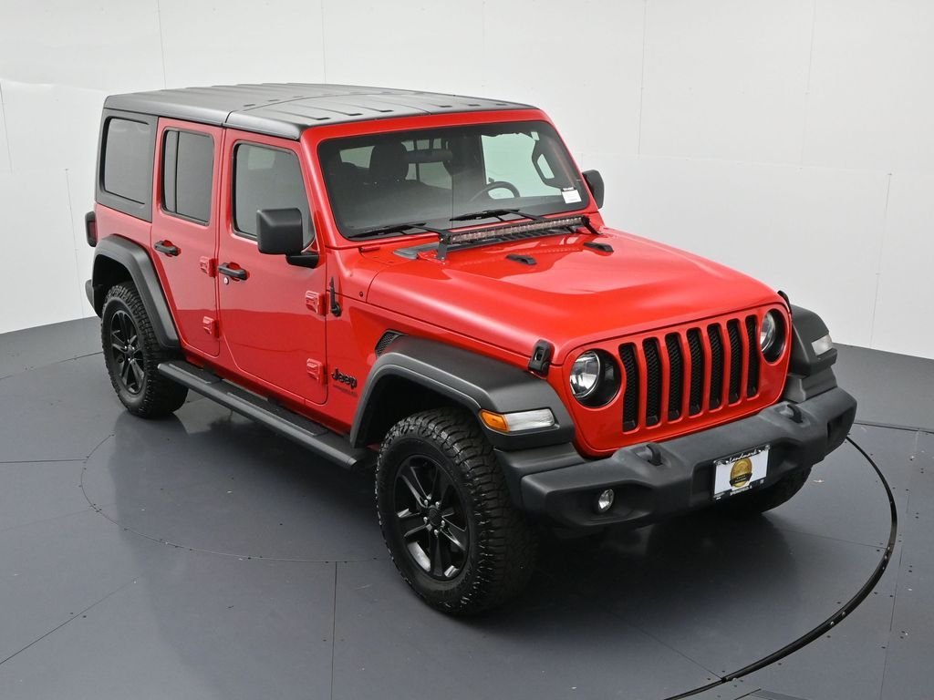 Used 2019 Red Jeep Unlimited Sport Altitude image 15