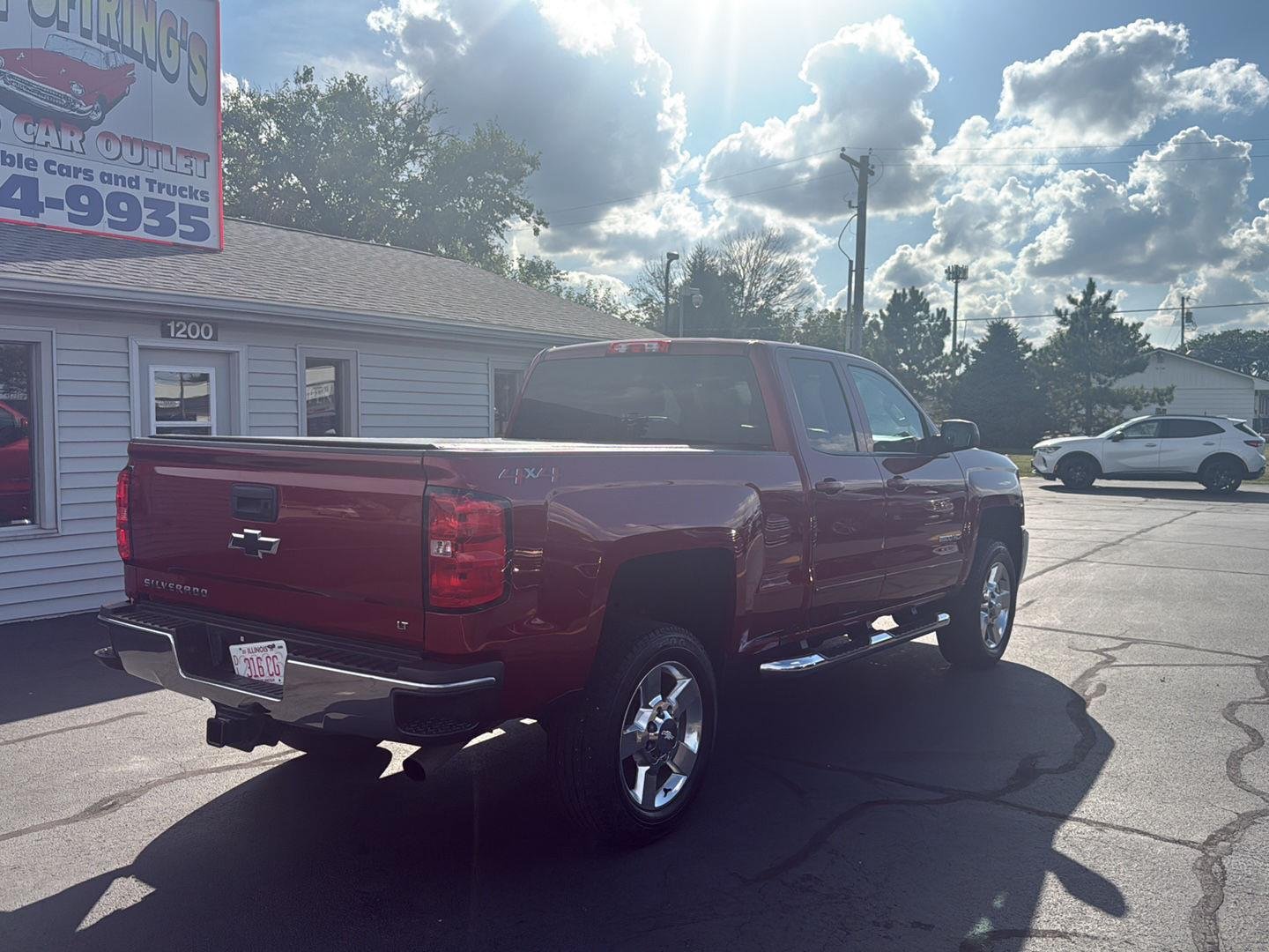 Used 2018 CAJUN RED TINTCOAT Chevrolet LT image 7