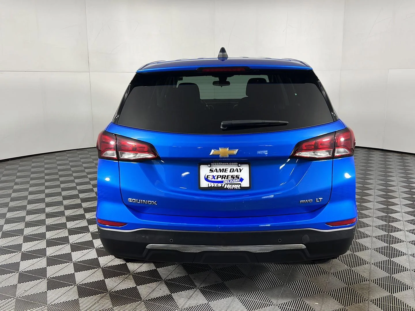 Used 2024 Riptide Blue Chevrolet LT image 15