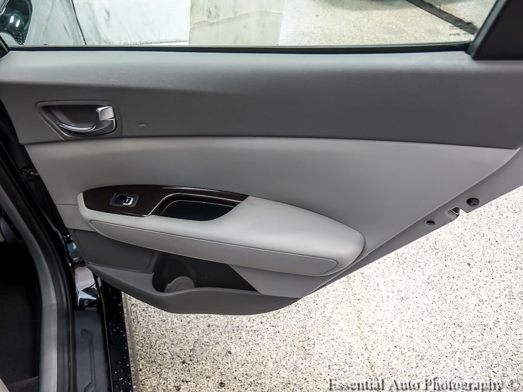 Used 2016 Ebony Black Kia EX image 21