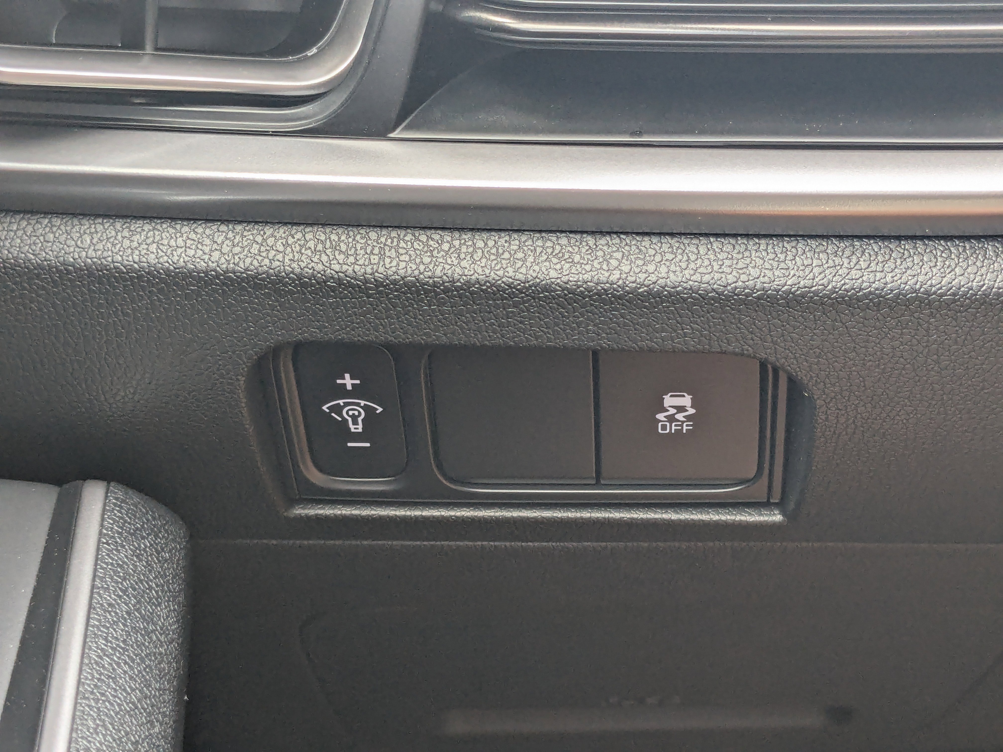 New 2026 Glacial White Pearl Kia S image 32