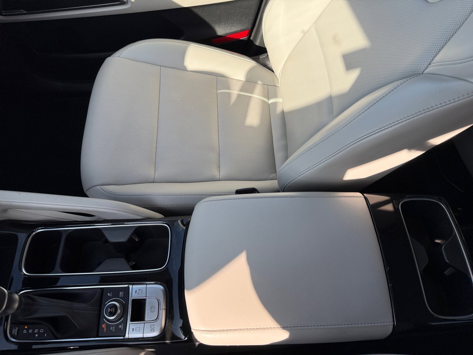 Used 2021 Ebony Black Kia S image 14