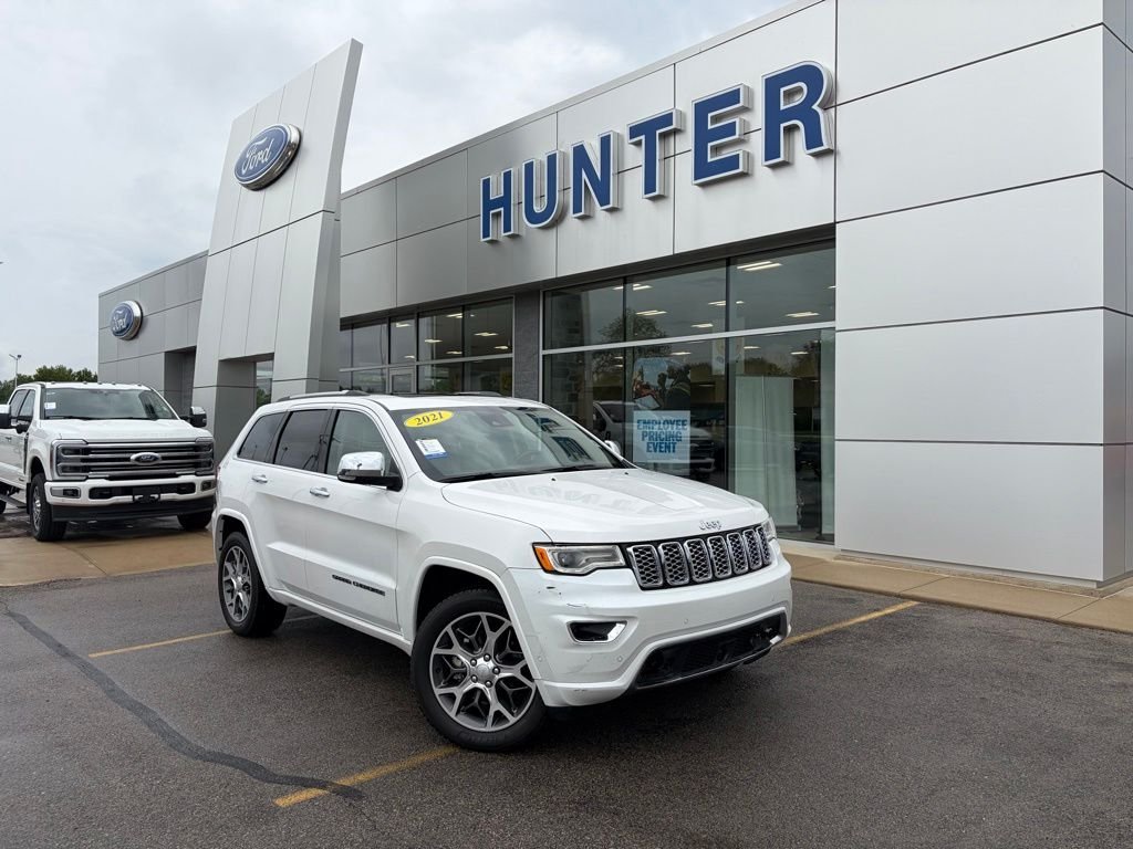2021 Jeep Grand Cherokee Overland 4WD's photo
