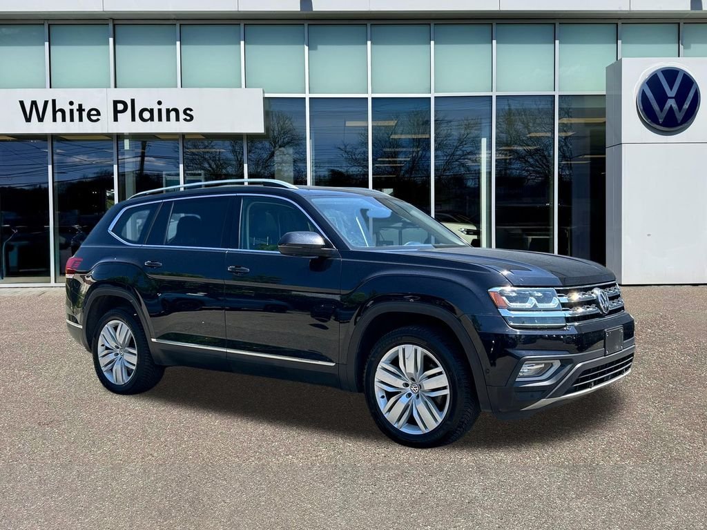 Used 2018 Black Volkswagen SEL Premium image 1