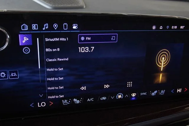 2024 Chevrolet Traverse RS - Photo 19