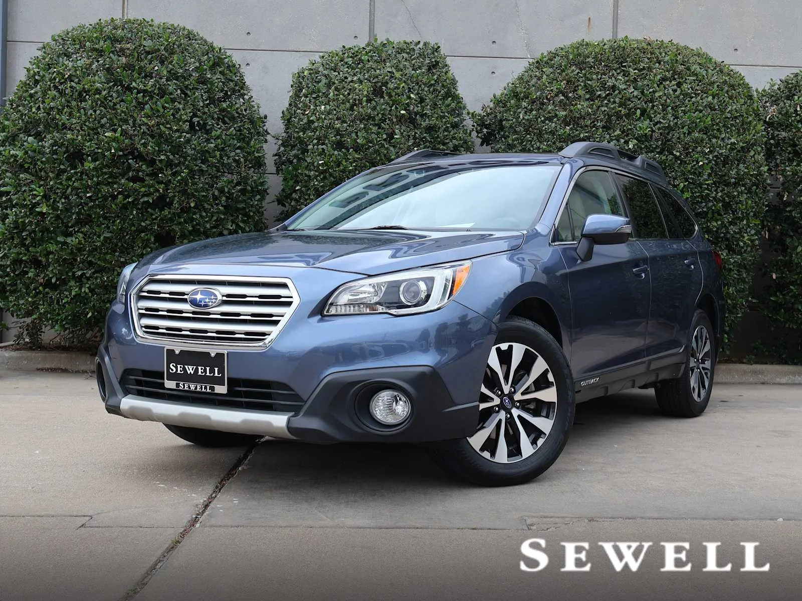 2017 Subaru Outback 2.5i Limited's photo