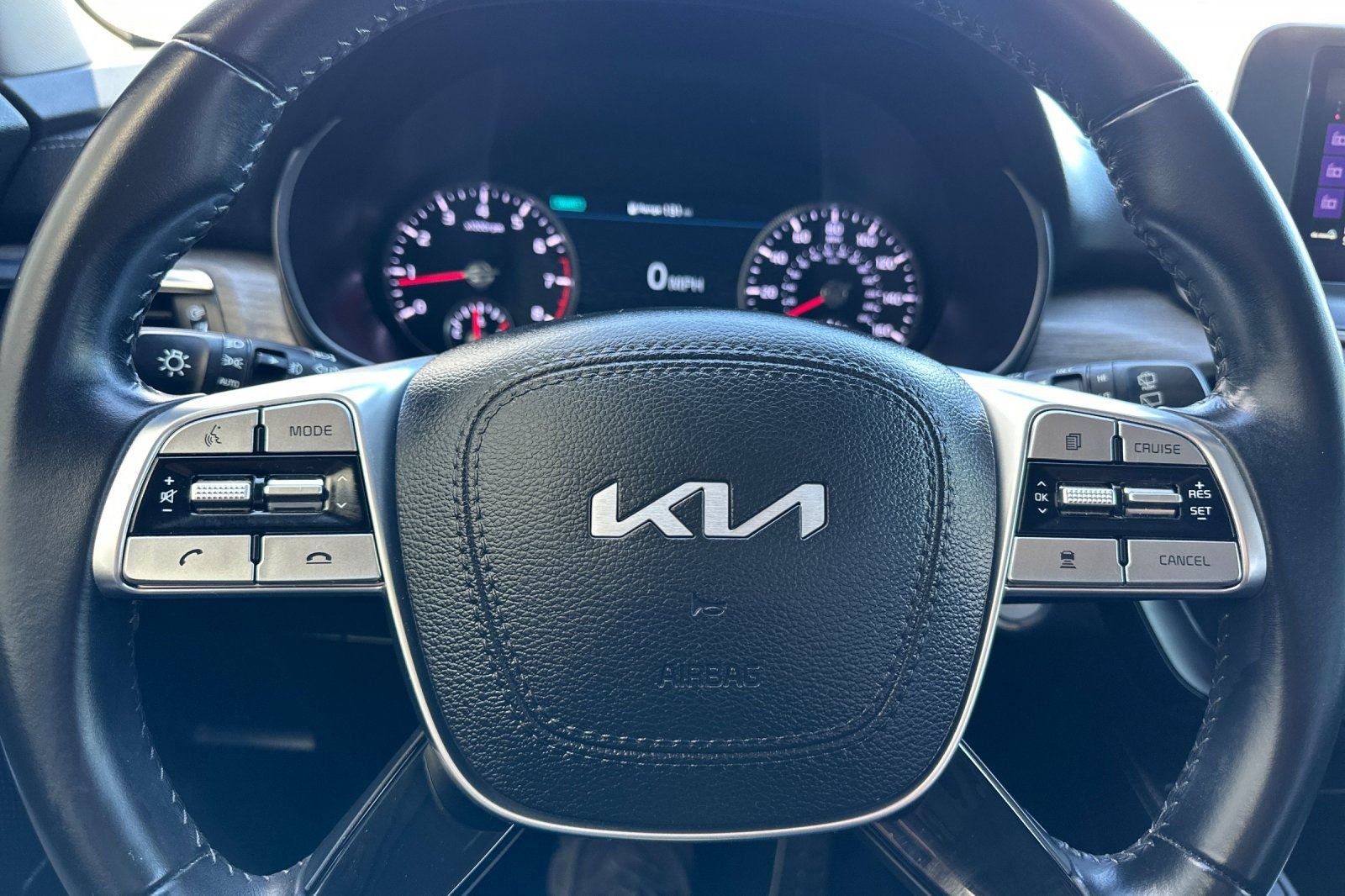 Used 2022 Black Kia SX image 26