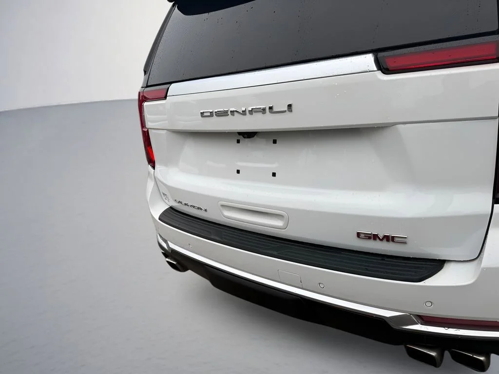 Used 2025 Summit White GMC Denali image 36