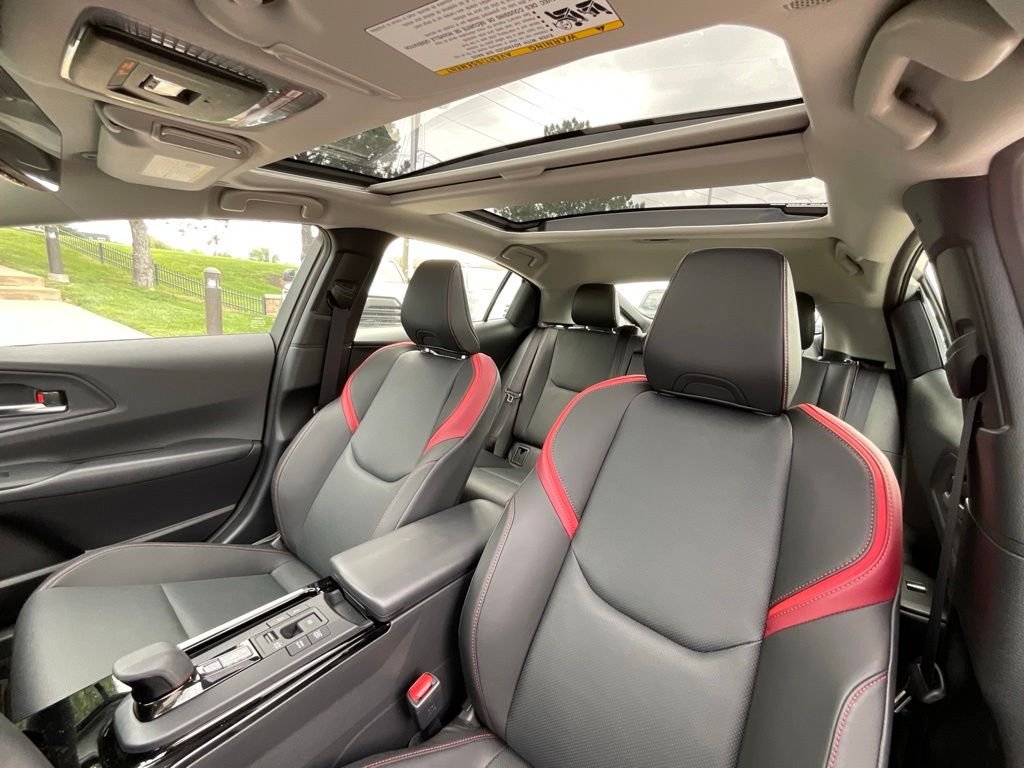 Certified Used 2025  Toyota XSE Premium image 10
