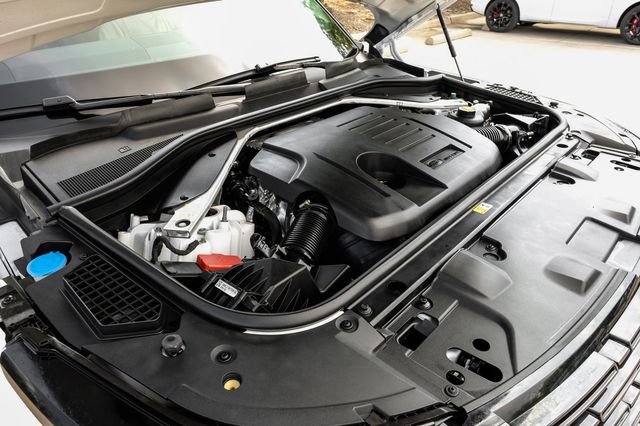 Certified Used 2024 White Land Rover SE image 58