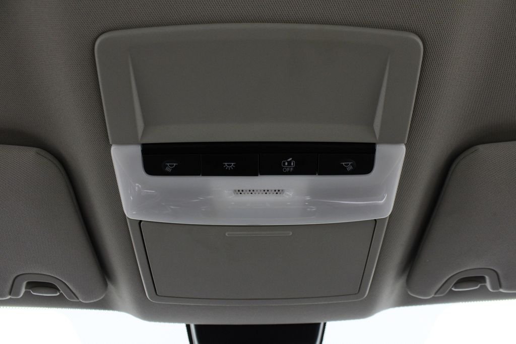 Used 2025 Red Nissan 2.5 SV image 19