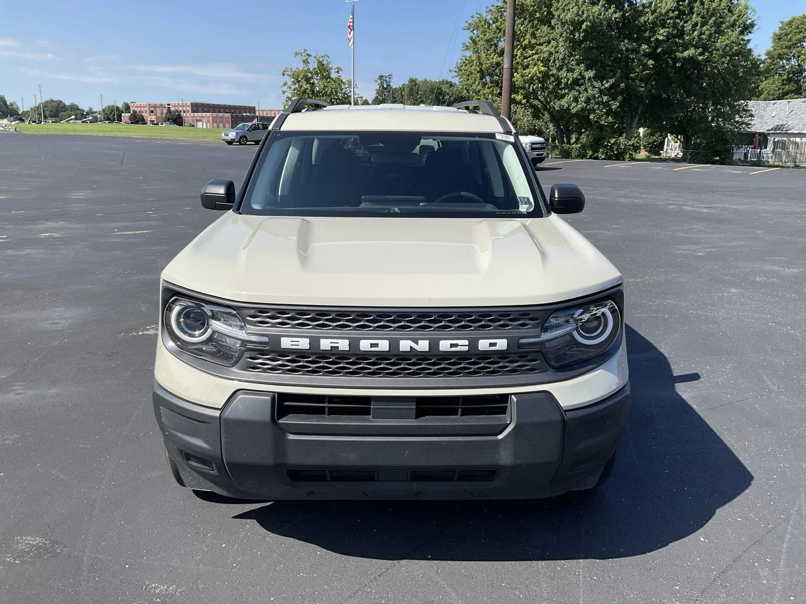 Used 2025 Tan Ford Big Bend image 2