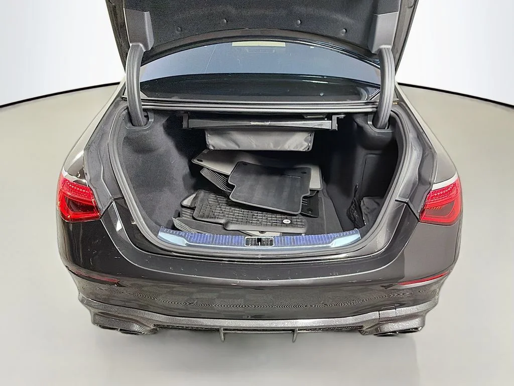 Used 2023 Gray Mercedes-Benz S 500 image 28
