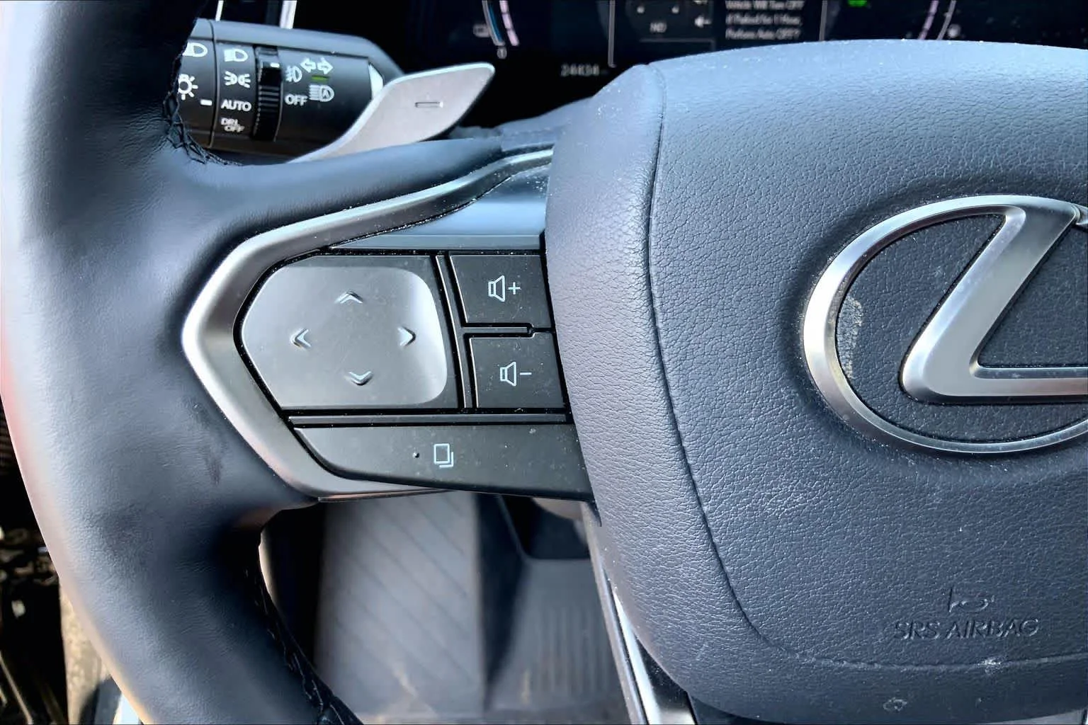 Certified Used 2024 Caviar Lexus Luxury image 24