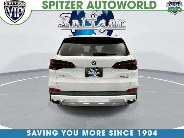 Used 2026 White BMW xDrive40i image 8