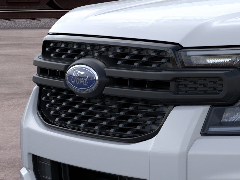 New 2026 Oxford White Ford XL image 17