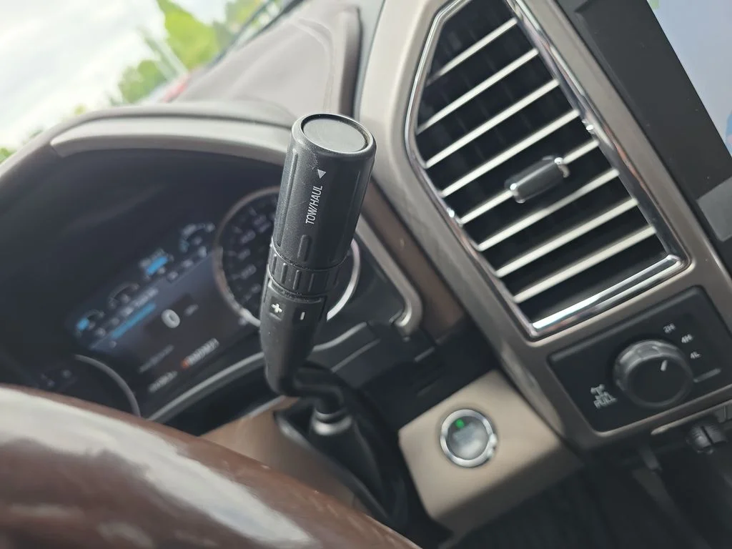 Used 2018 Black Ford Limited image 29