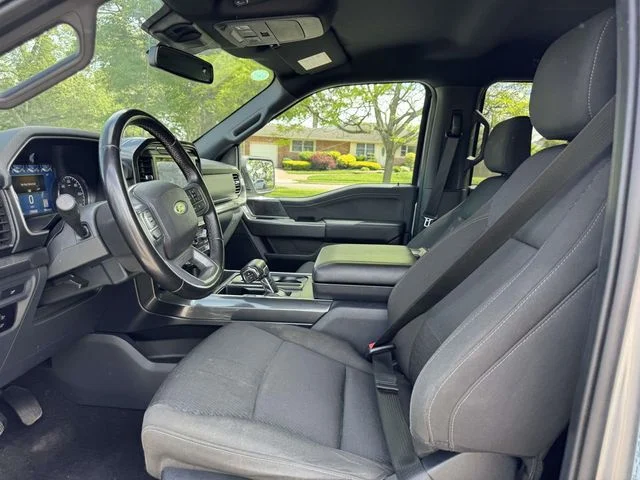 Used 2023 Silver Ford XLT image 21