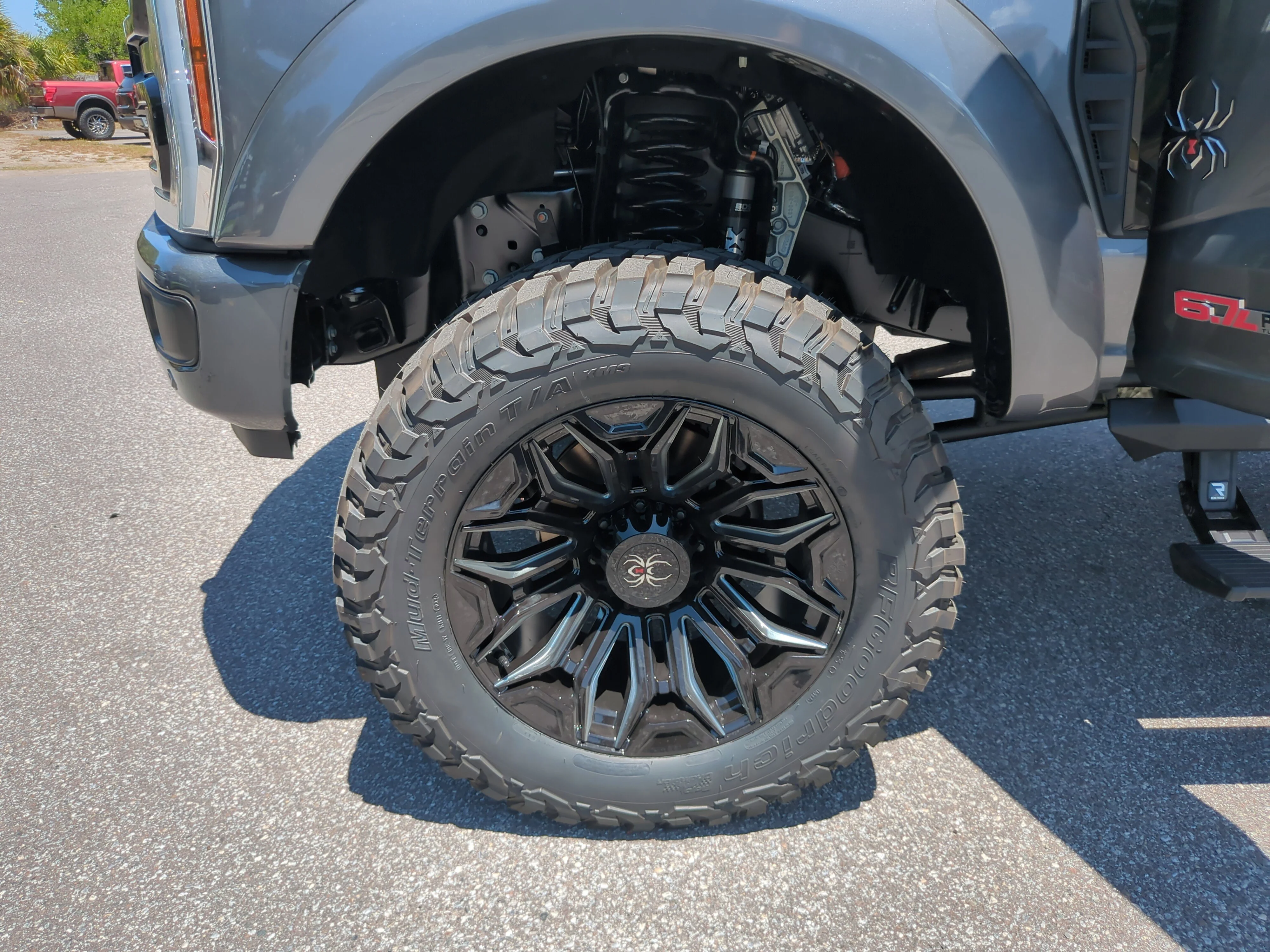 New 2026 Carbonized Gray Metallic Ford F-250® Lariat® image 34